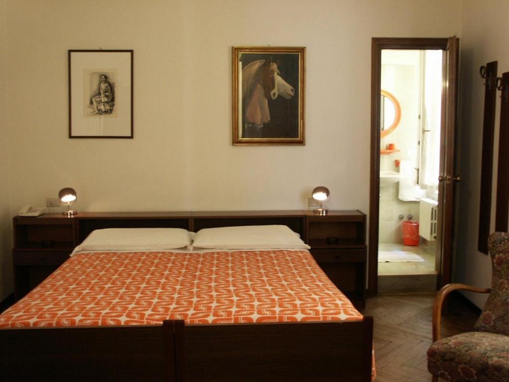 Albergo Corona ซัลโซมัจโจเรแตร์เม ห้อง รูปภาพ