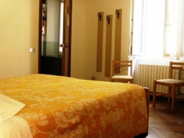 Albergo Corona ซัลโซมัจโจเรแตร์เม ภายนอก รูปภาพ