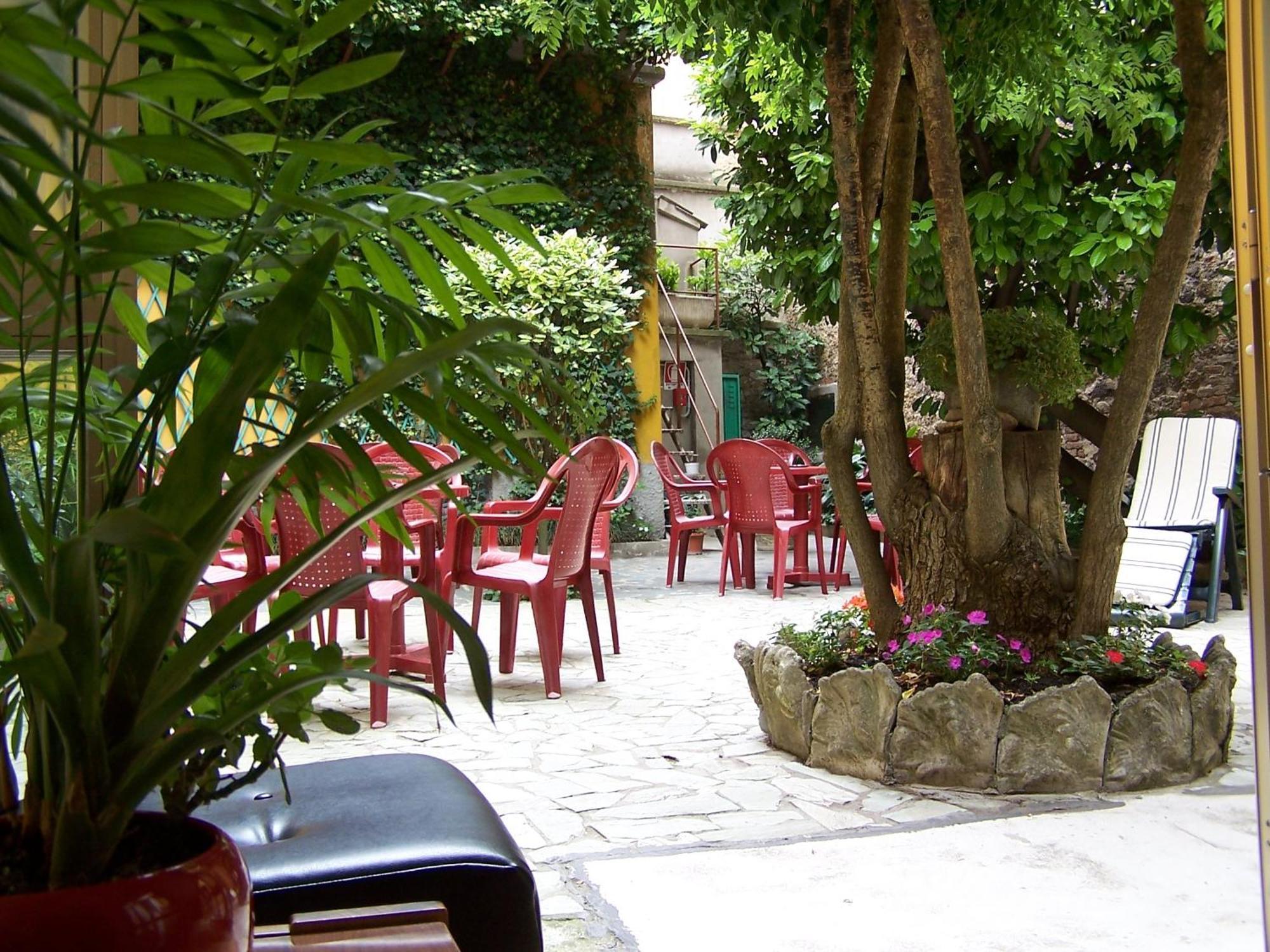 Albergo Corona ซัลโซมัจโจเรแตร์เม ภายนอก รูปภาพ